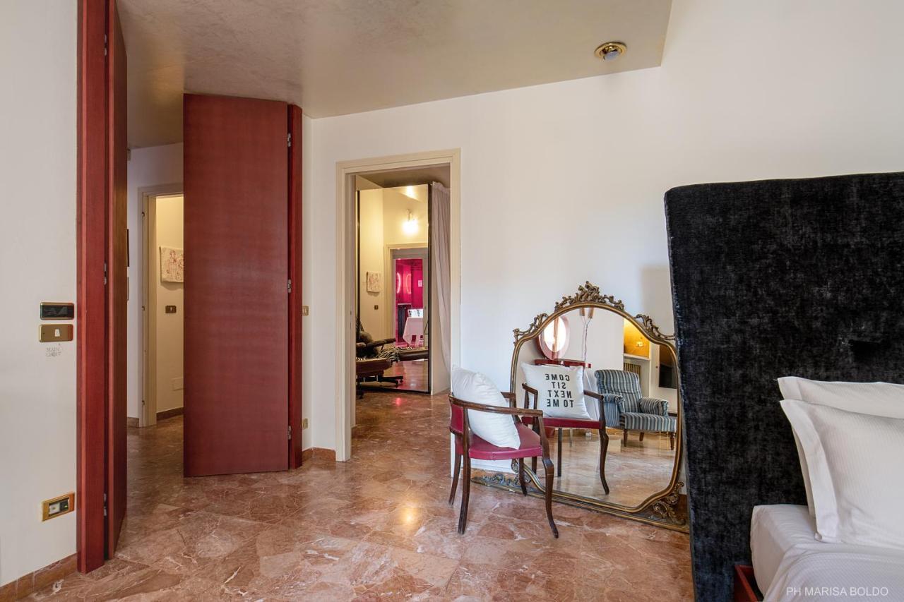 Billie'S Flat Red - Art & Design Apt In Verona Historic Centre Kültér fotó