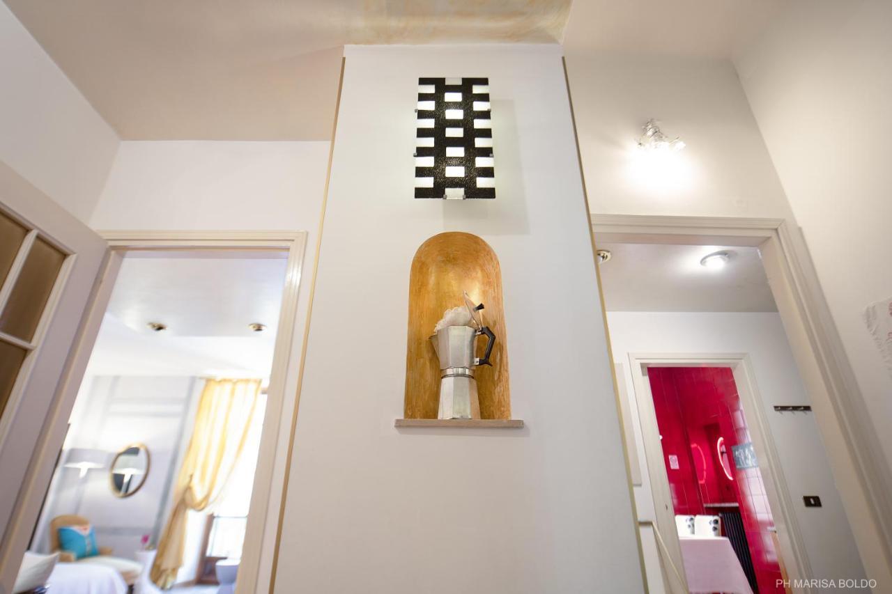 Billie'S Flat Red - Art & Design Apt In Verona Historic Centre Kültér fotó
